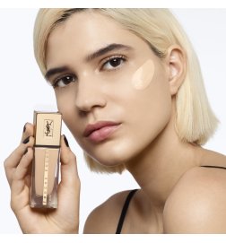 Touche Eclat Le Teint - Moisturizing & 24H Wear Foundation, Natural & Luminous Touche Eclat Le Teint - Moisturizing & 24H Wear Foundation, Natural & Luminous